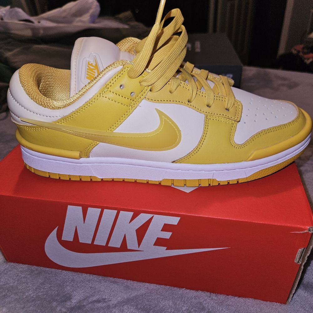 Nike Dunk Low Twist